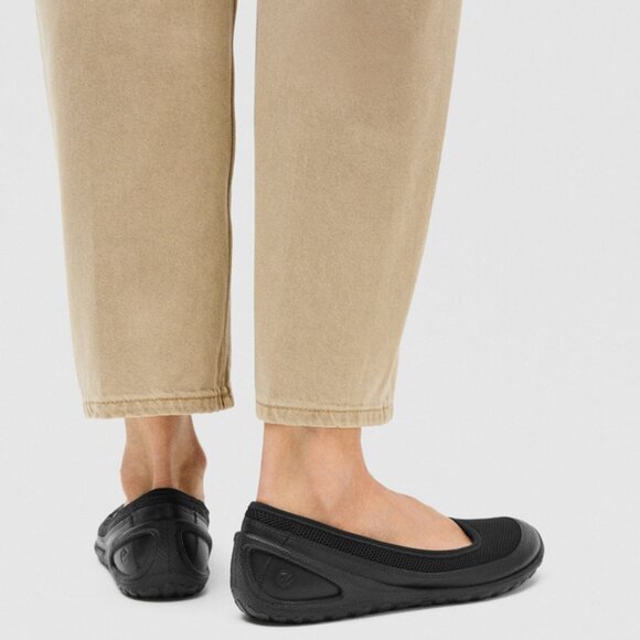 🇨🇦  ECCO Biom Lite Women's Textile Ballerina - Picture 1 of 8